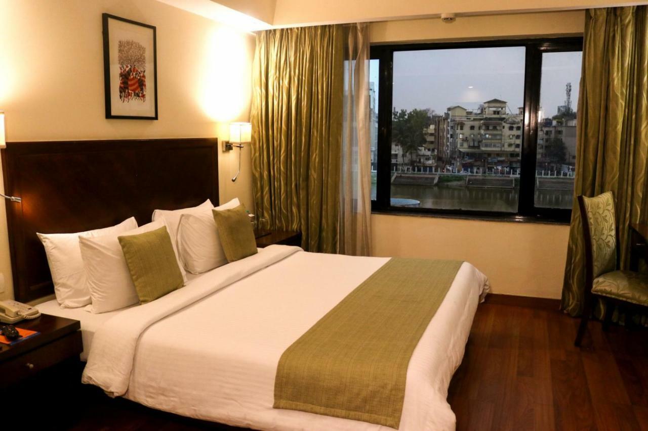 Le Lac Sarovar Portico- Ranchi Eksteriør bilde